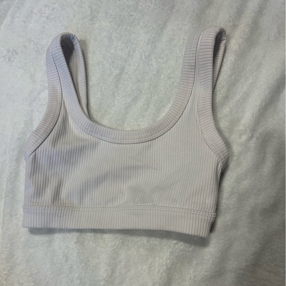 ALO Yoga Other - Alo Ribbed White sports Bra size xs